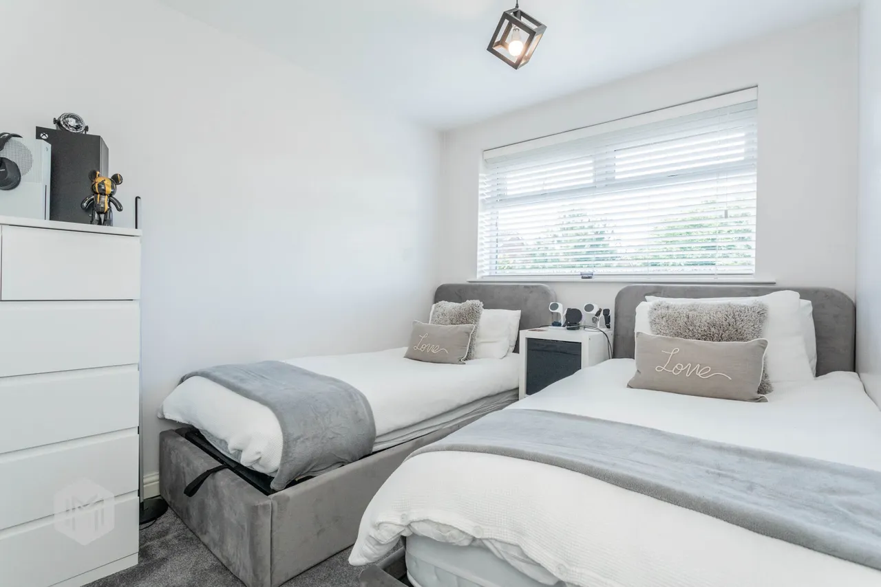 Thornham Drive, Bolton, BL1, photo 15