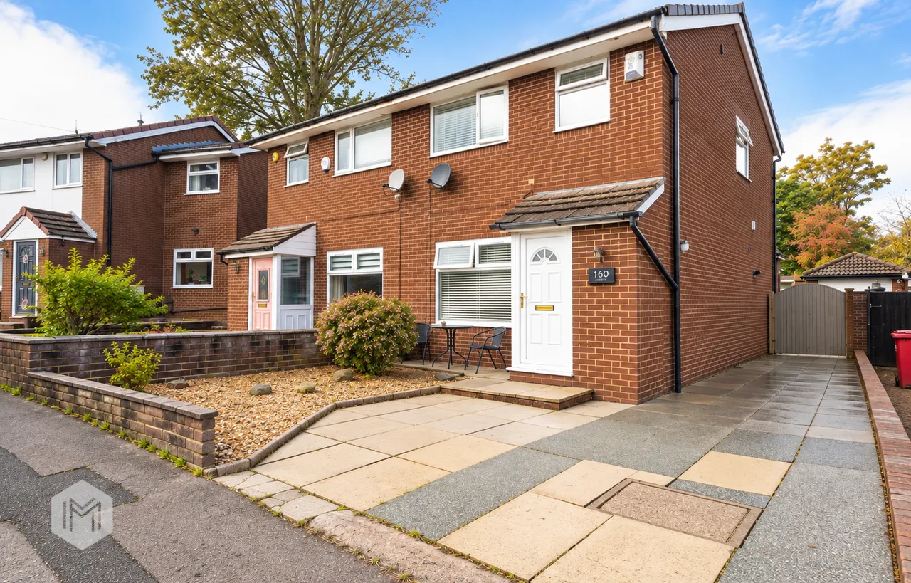 3 bed house for sale, Thornham Drive, Bolton, BL1