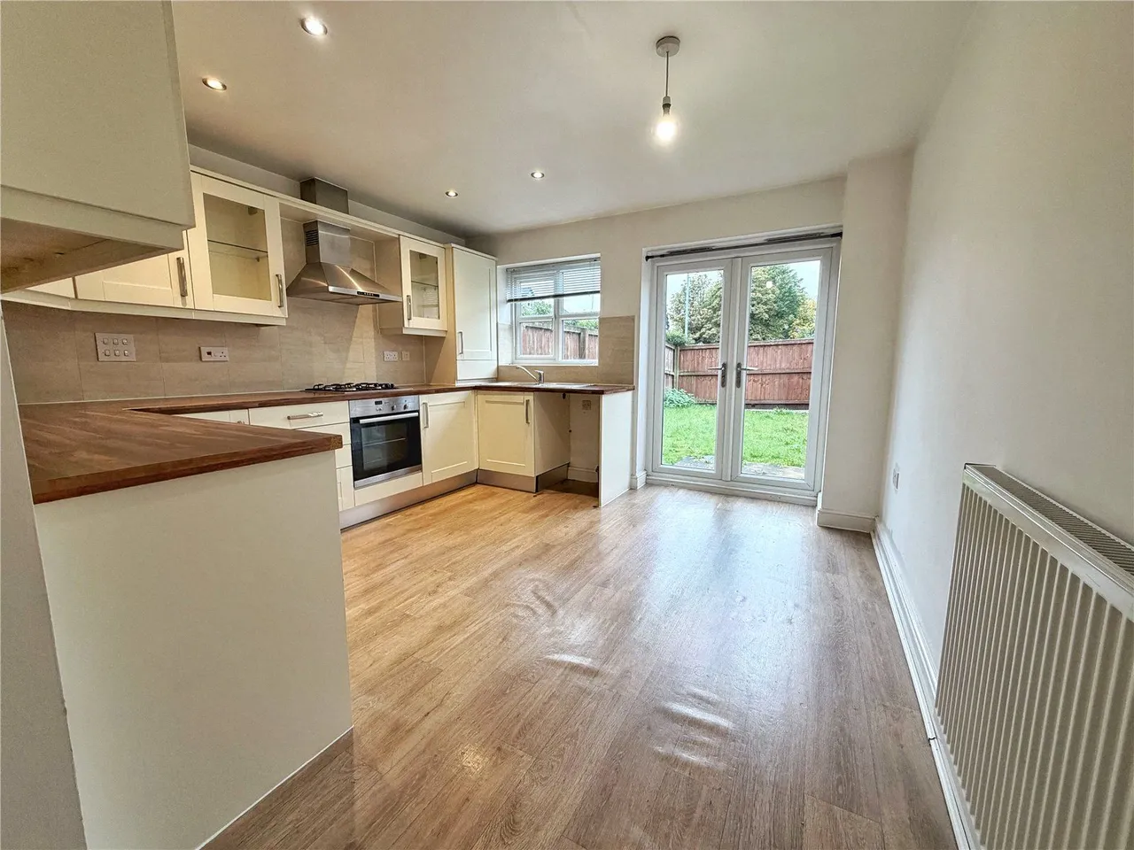 Viscount Drive, Rhodes, M24, photo 7