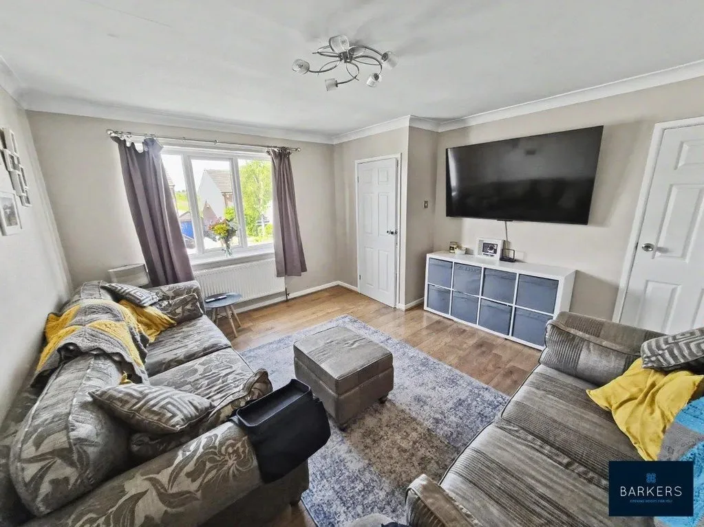 Meadow Bank, Dewsbury WF13 3SL, photo 5