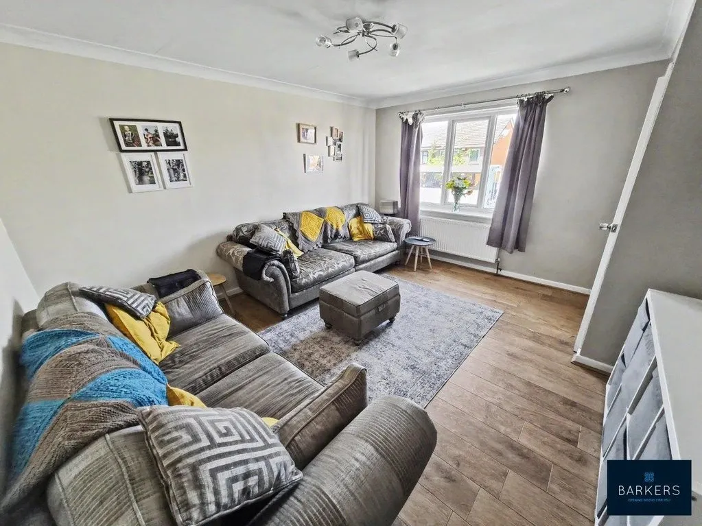 Meadow Bank, Dewsbury WF13 3SL, photo 12