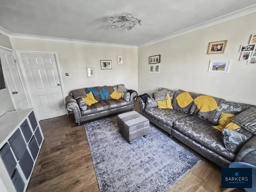 Meadow Bank, Dewsbury WF13 3SL, photo 6