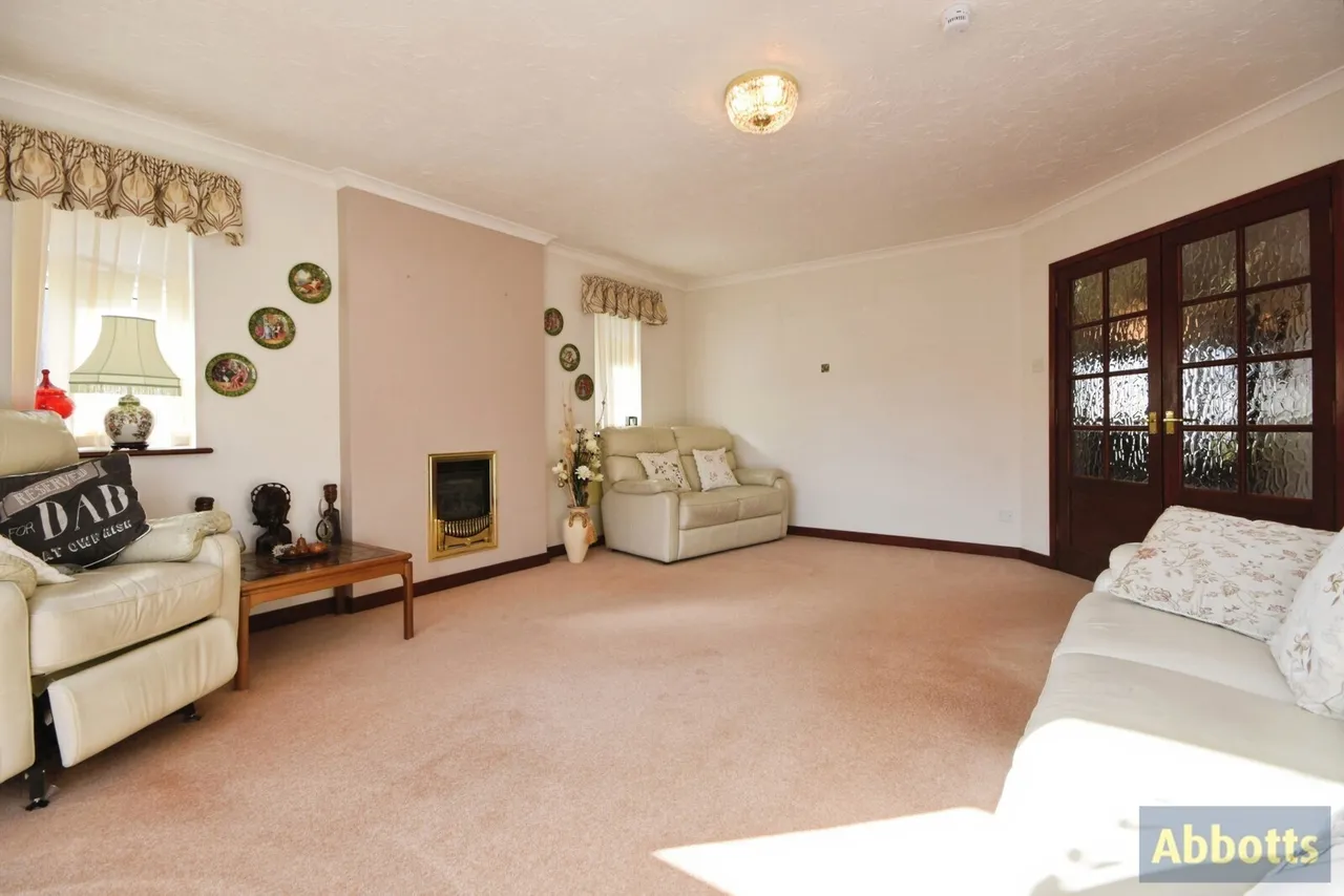 Clarence Road, Rayleigh, Essex, SS6, photo 14