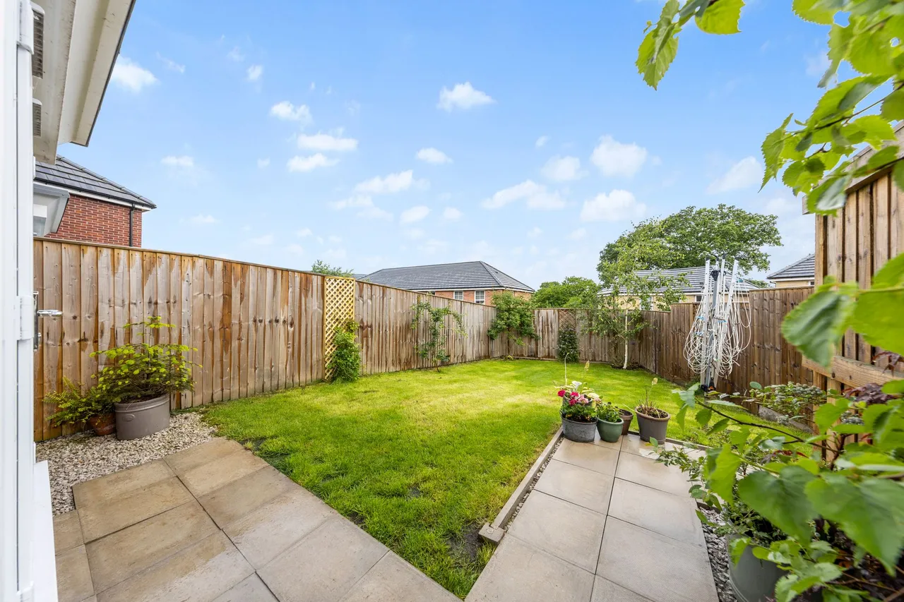Honeygold Vale, Appleton, Warrington, Warrington, WA4 5RQ, photo 17