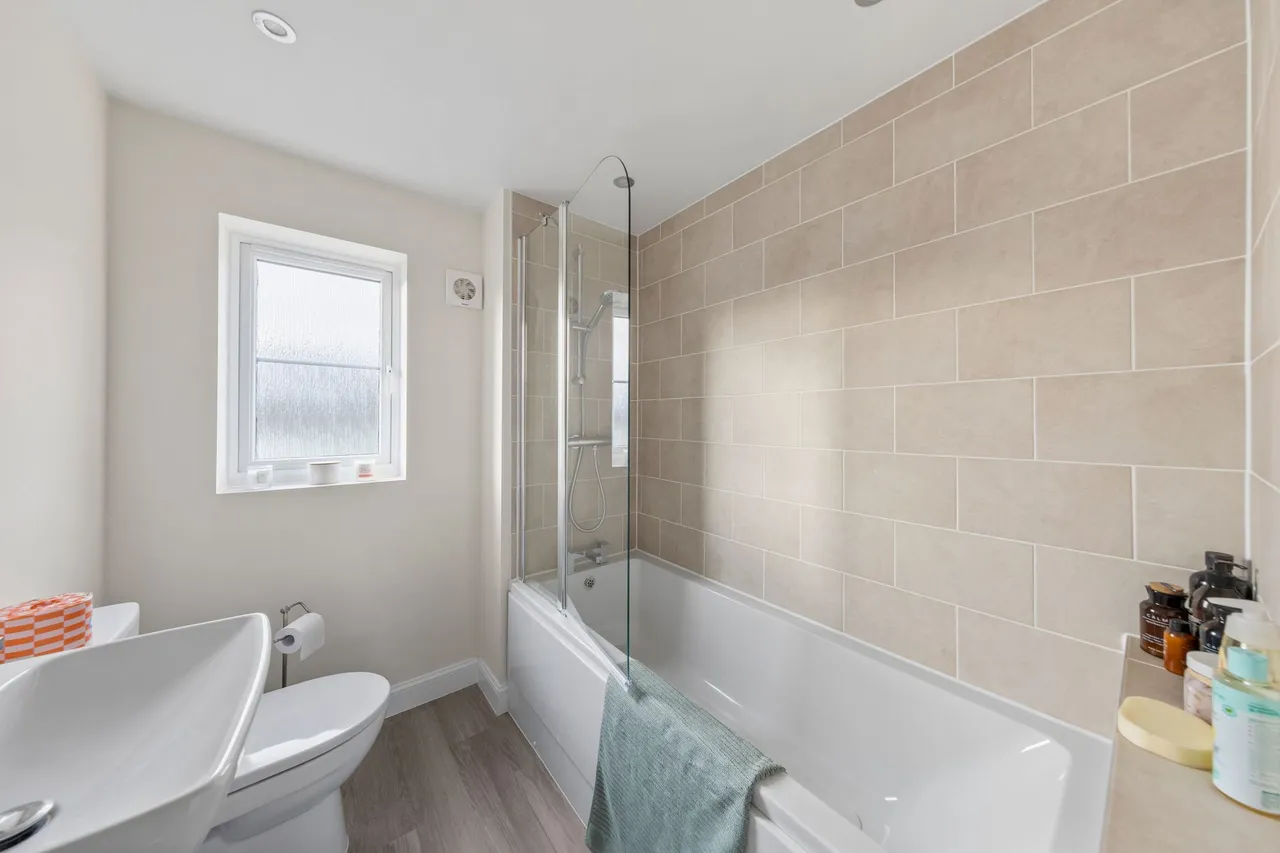Honeygold Vale, Appleton, Warrington, Warrington, WA4 5RQ, photo 14