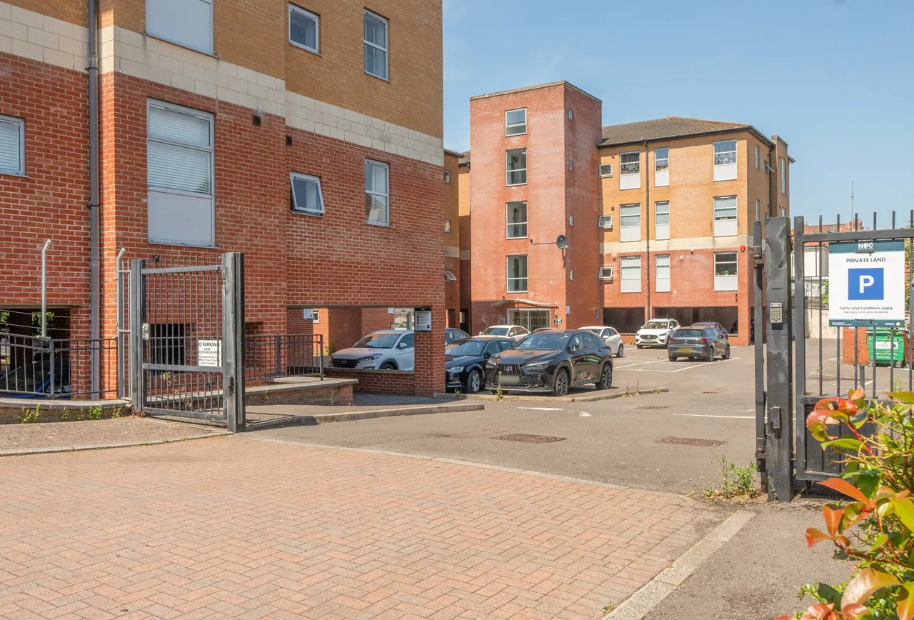 Bartholomews Square, Horfield, BS7 0FF, photo 11