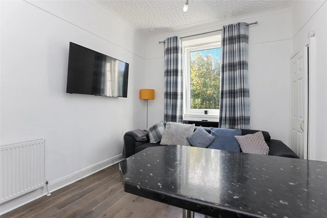 Main Street, Cambuslang, G72, photo 6