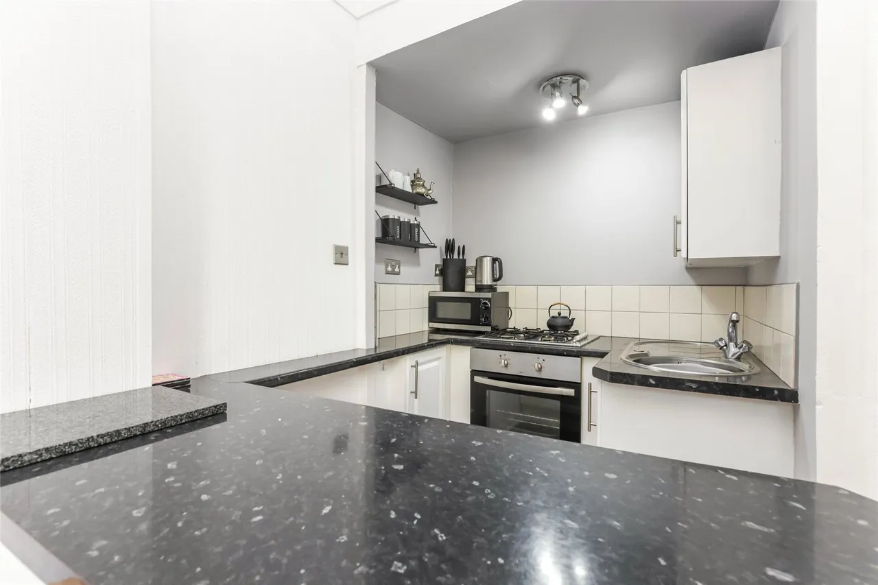 Main Street, Cambuslang, G72, photo 12