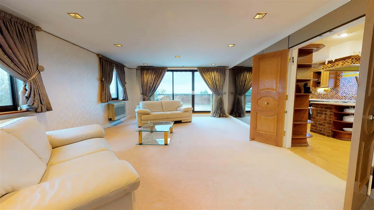 Hawsted, Buckhurst Hill, photo 5
