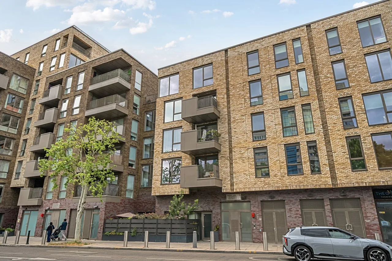 Wyndham Road, SE5, photo 3