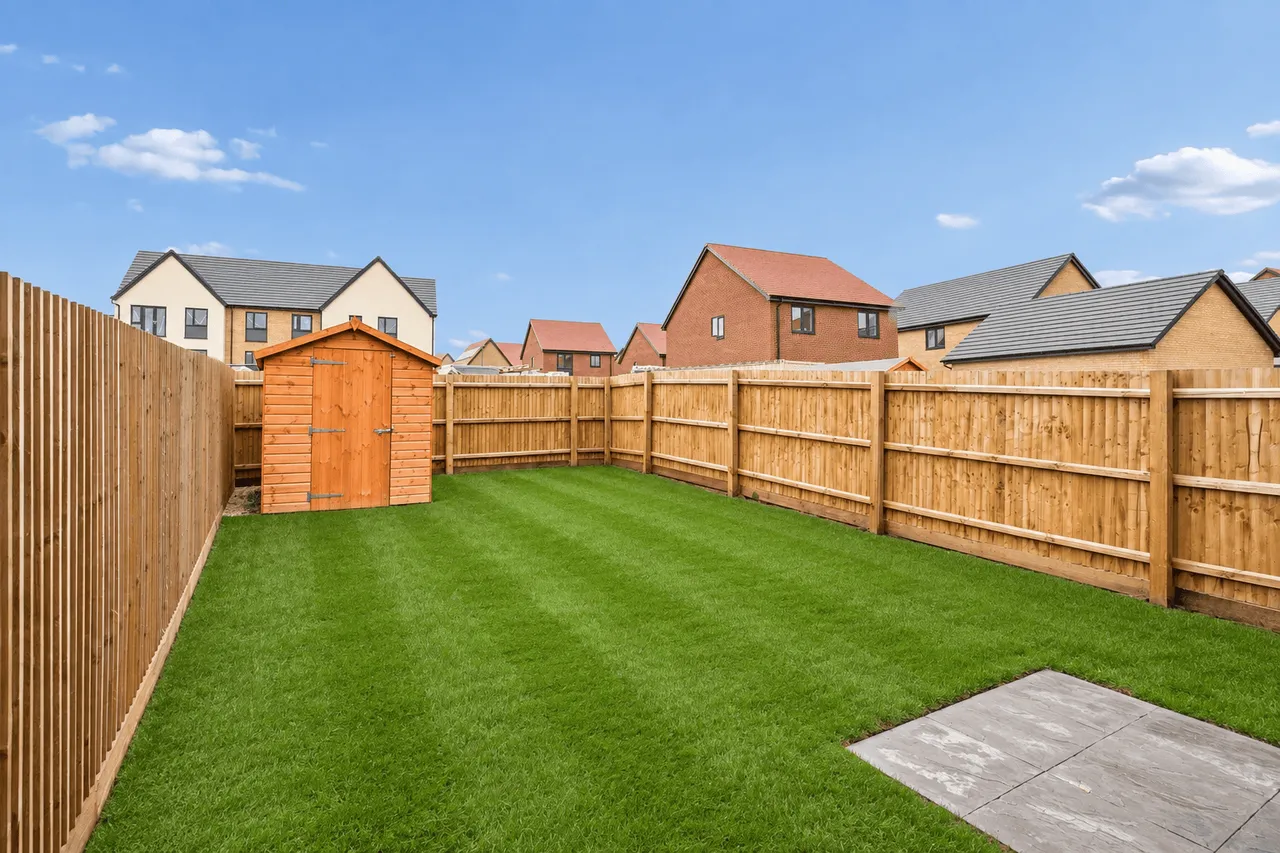Off Calverton Lane, Milton Keynes, MK8, photo 9