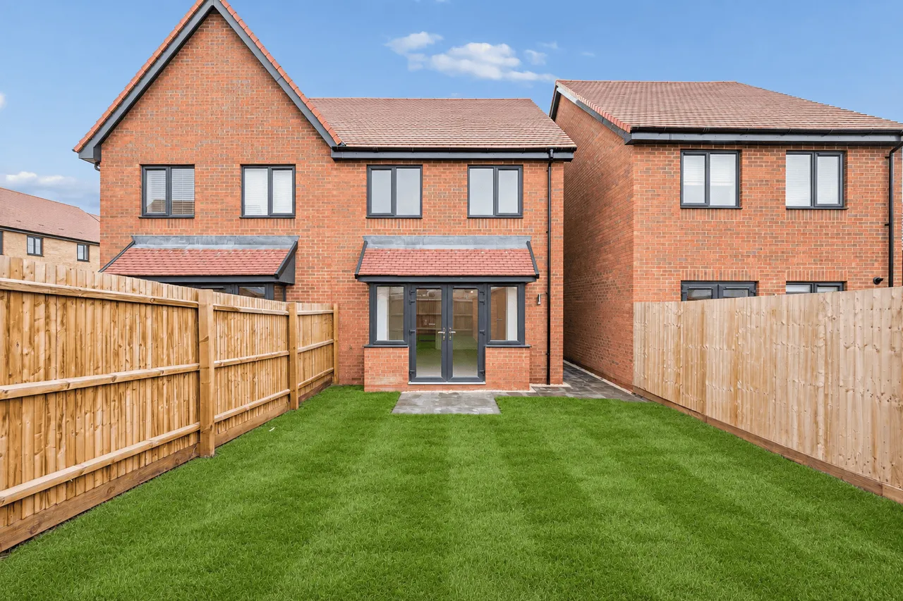 Off Calverton Lane, Milton Keynes, MK8, photo 10