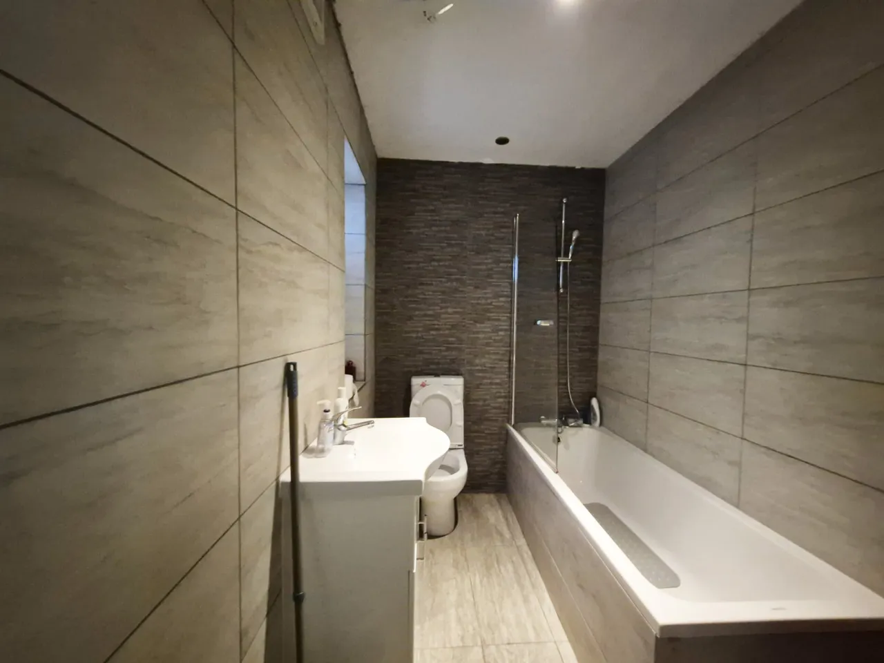 Fairmead Crescent, HA8, photo 9