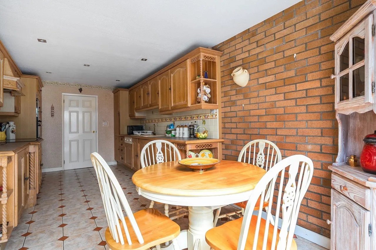 Masefield Avenue, Barnstaple, EX31, photo 5