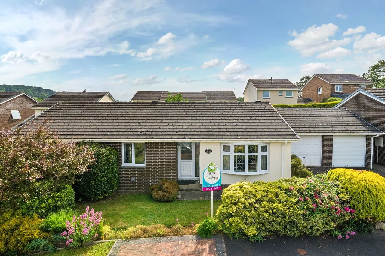 Masefield Avenue, Barnstaple, EX31, photo 2