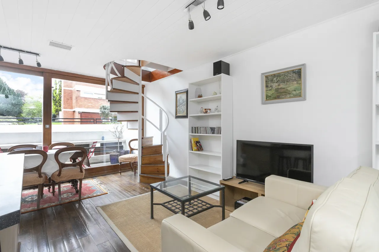 Southwood Lawn Road, London, N6, photo 7