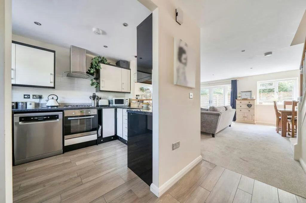 Manning Avenue, Christchurch, BH23, photo 4
