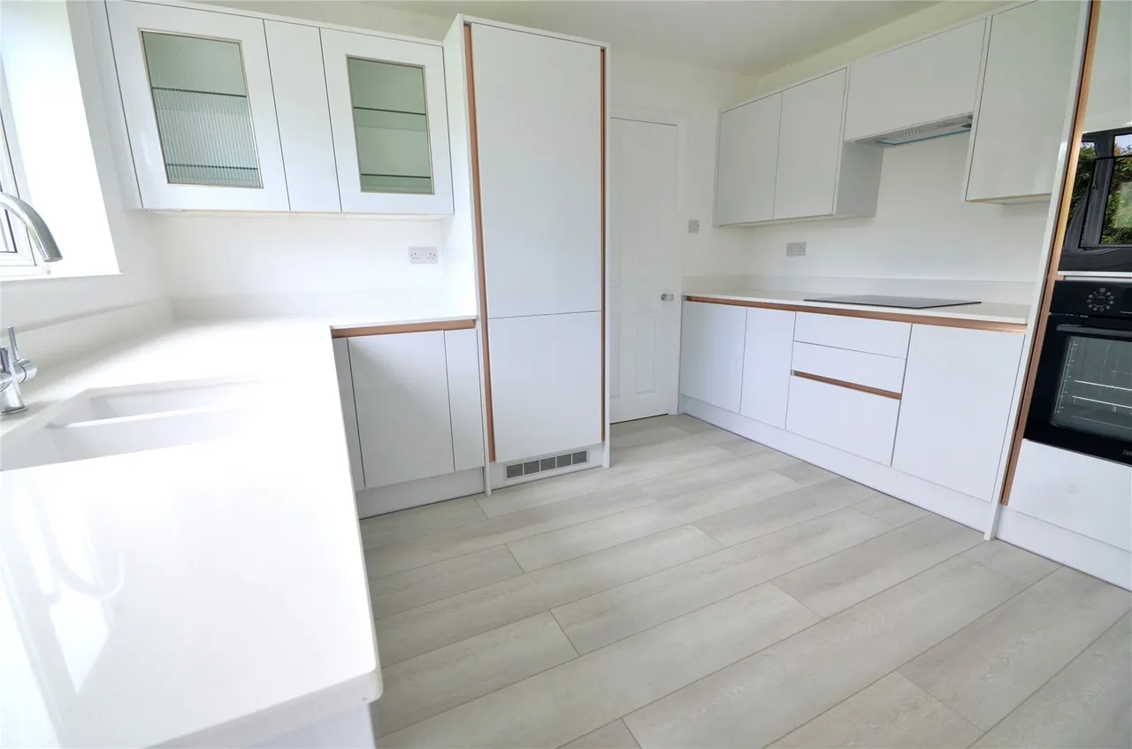 Kinnibrugh Drive, Dormansland, RH7, photo 18