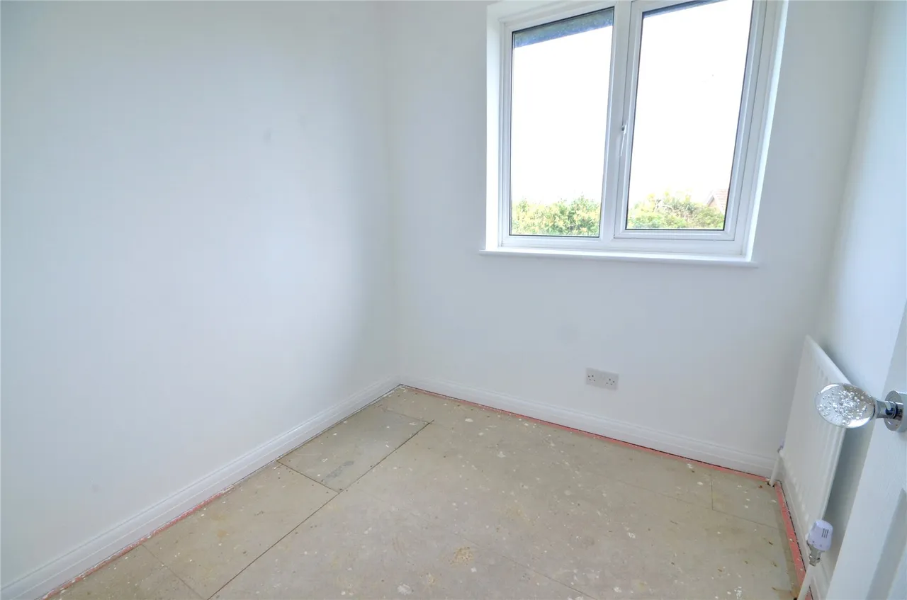 Kinnibrugh Drive, Dormansland, RH7, photo 23
