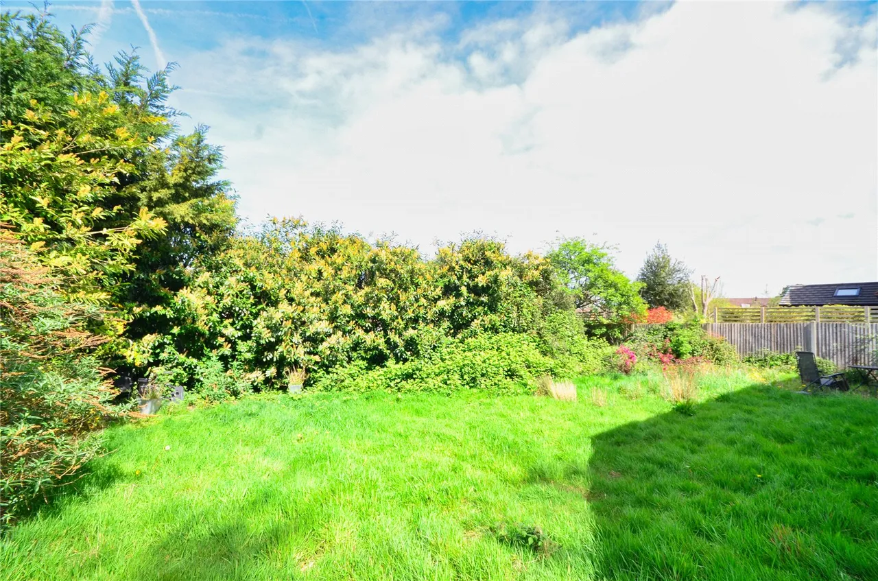 Kinnibrugh Drive, Dormansland, RH7, photo 26