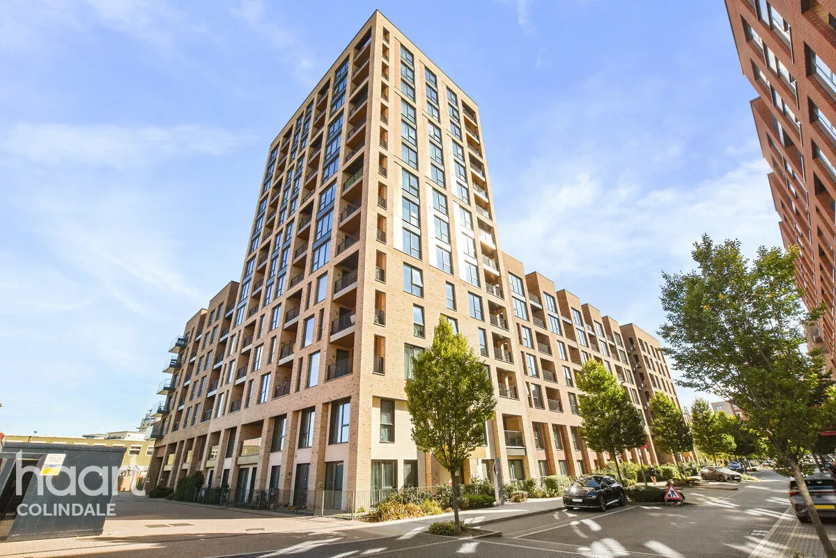 2 bed flat for sale, Lismore Boulevard, NW9