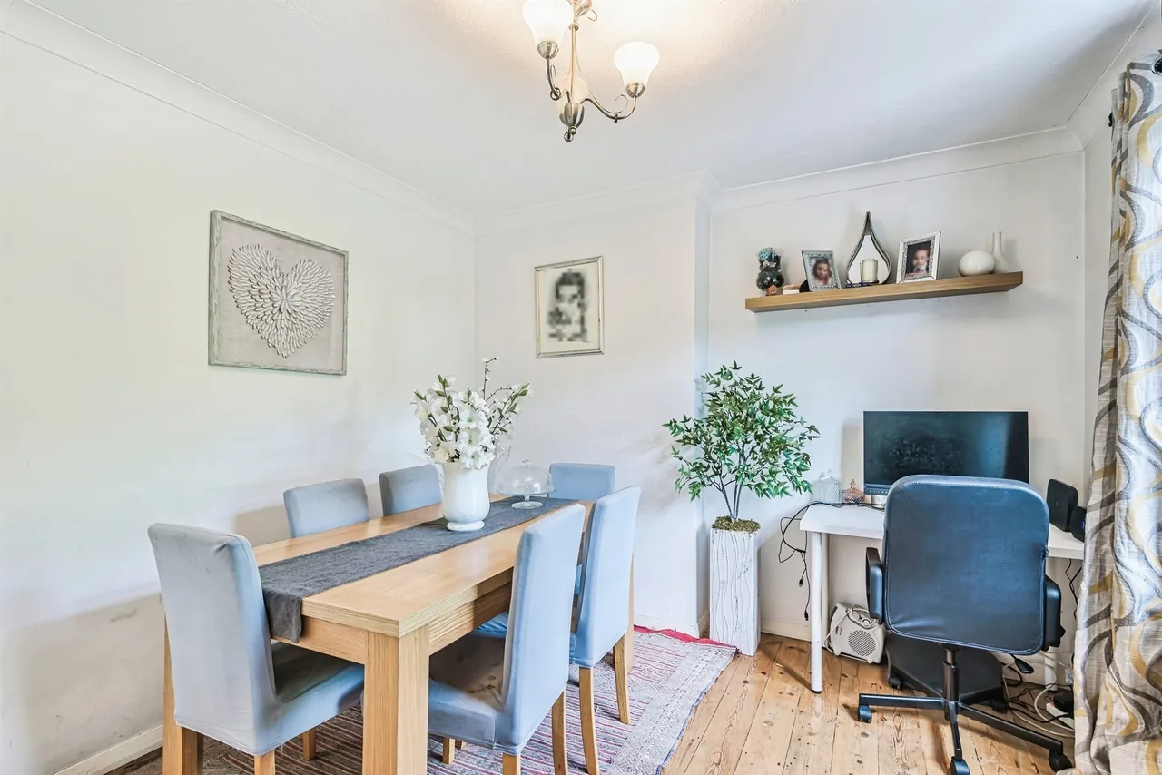 Corbyn Crescent, Shoreham-By-Sea, BN43, photo 3