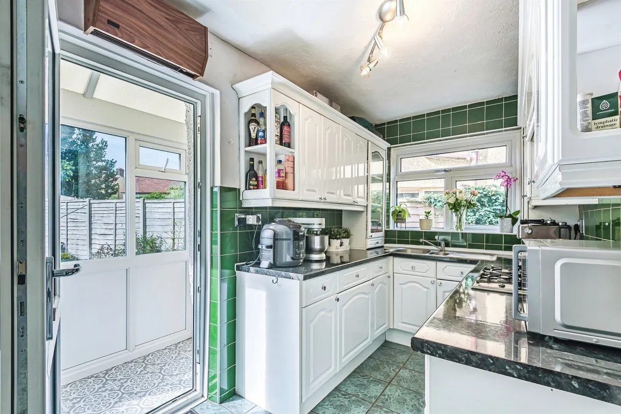 Corbyn Crescent, Shoreham-By-Sea, BN43, photo 16