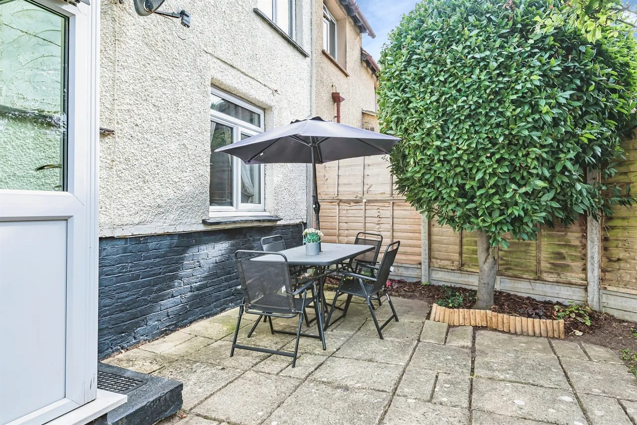 Corbyn Crescent, Shoreham-By-Sea, BN43, photo 13
