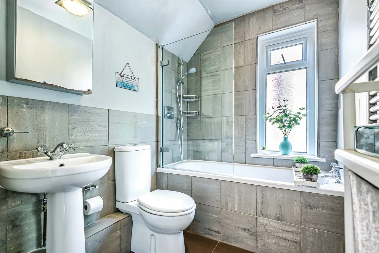 Corbyn Crescent, Shoreham-By-Sea, BN43, photo 9