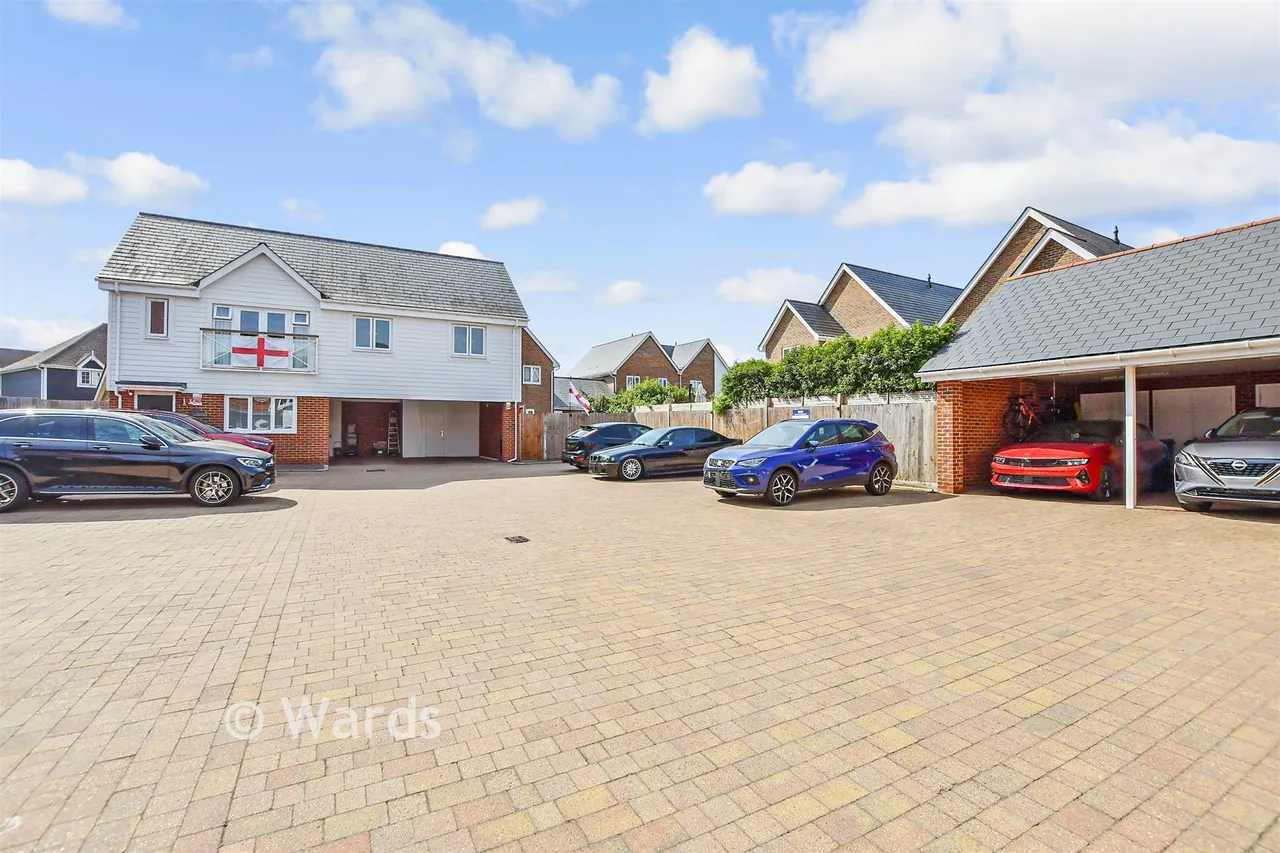 Amisse Drive, Snodland, ME6, photo 14