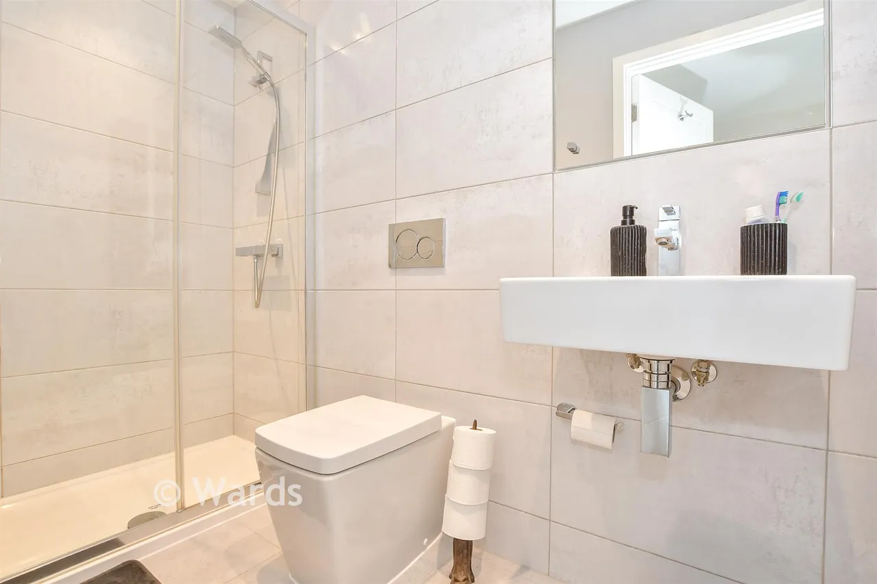 Amisse Drive, Snodland, ME6, photo 10