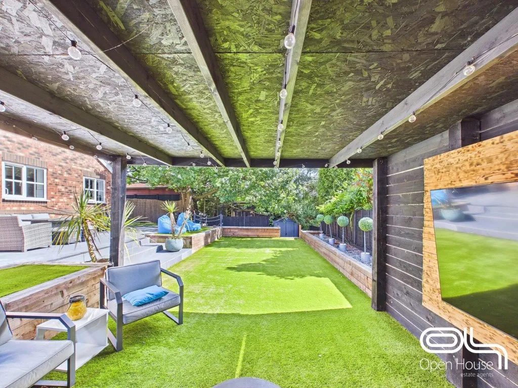 Brisbane Way, Cannock, WS12, photo 26