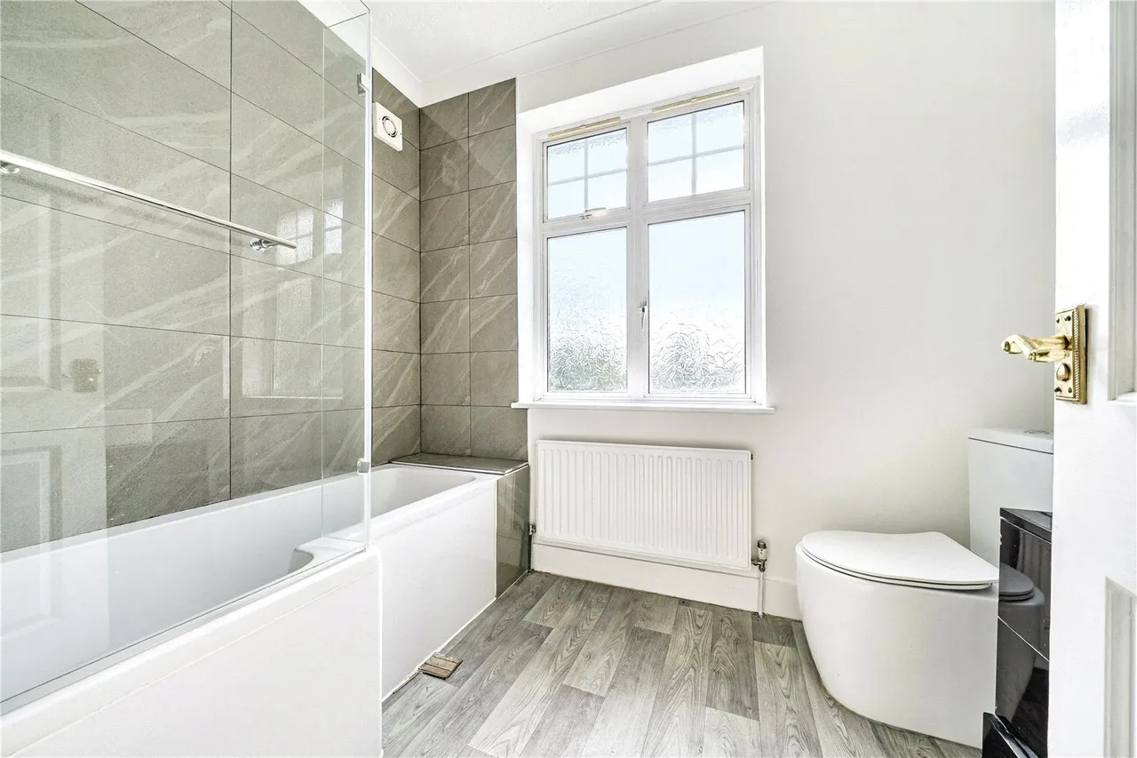 Boxalls Lane, Aldershot, GU11, photo 21