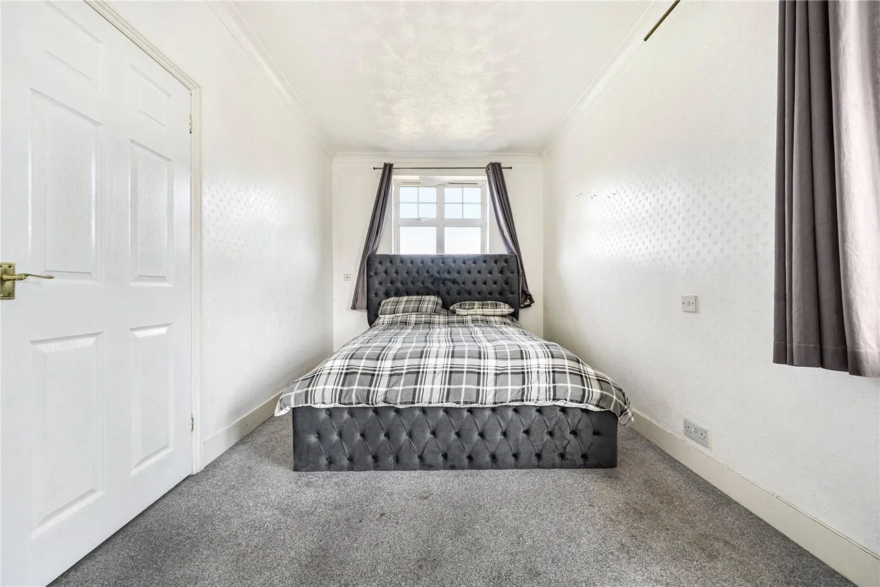 Boxalls Lane, Aldershot, GU11, photo 15