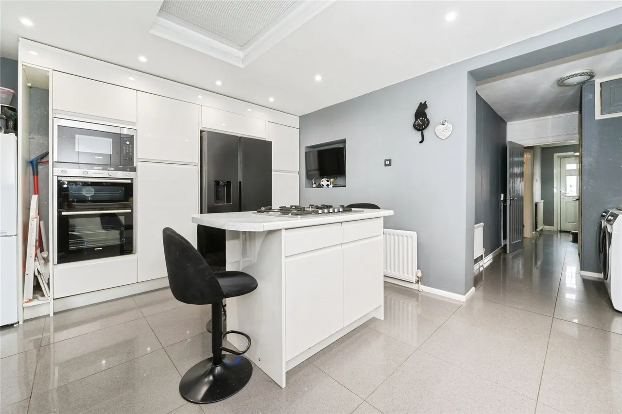 Mowbray Road, Southampton, SO19, photo 9