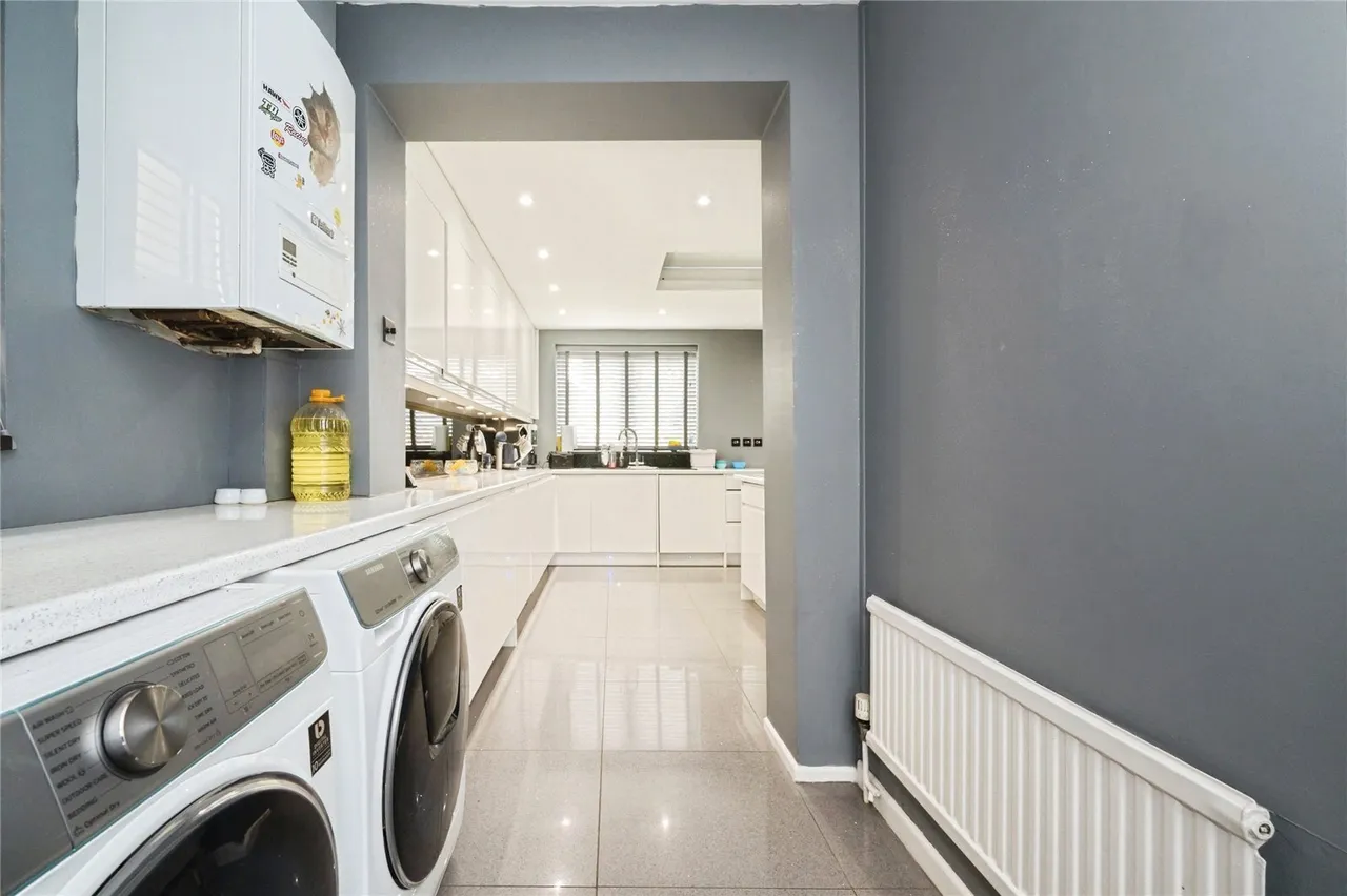 Mowbray Road, Southampton, SO19, photo 8