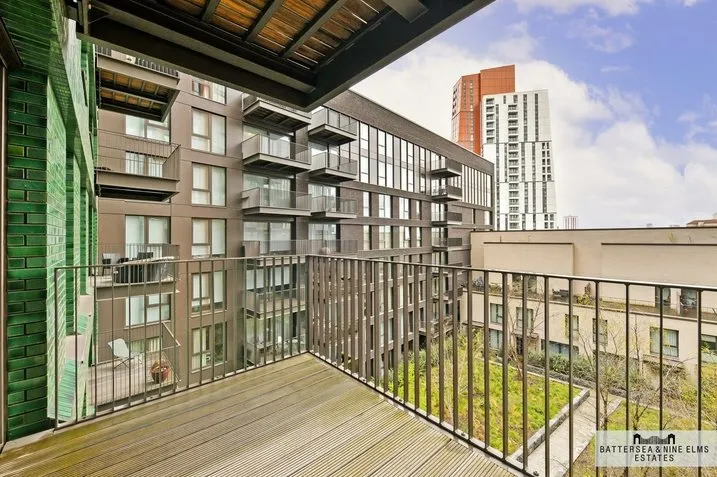 Embassy Gardens, SW11, photo 17