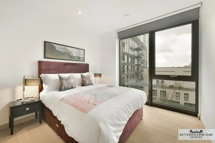 Embassy Gardens, SW11, photo 5
