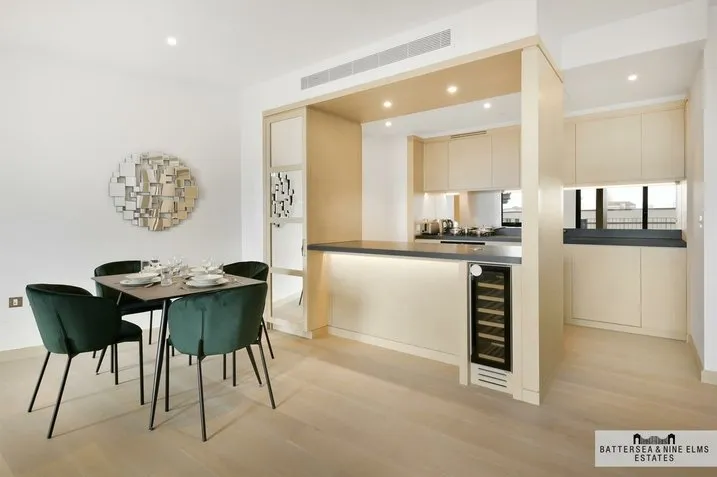 Embassy Gardens, SW11, photo 15
