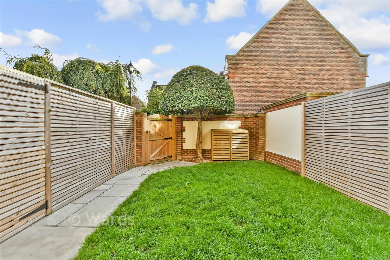 Canute Road, Faversham, ME13, photo 14