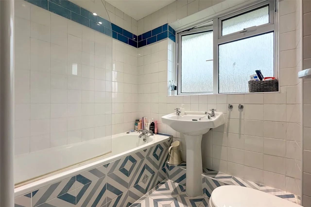 Rustington, Littlehampton, BN16, photo 12