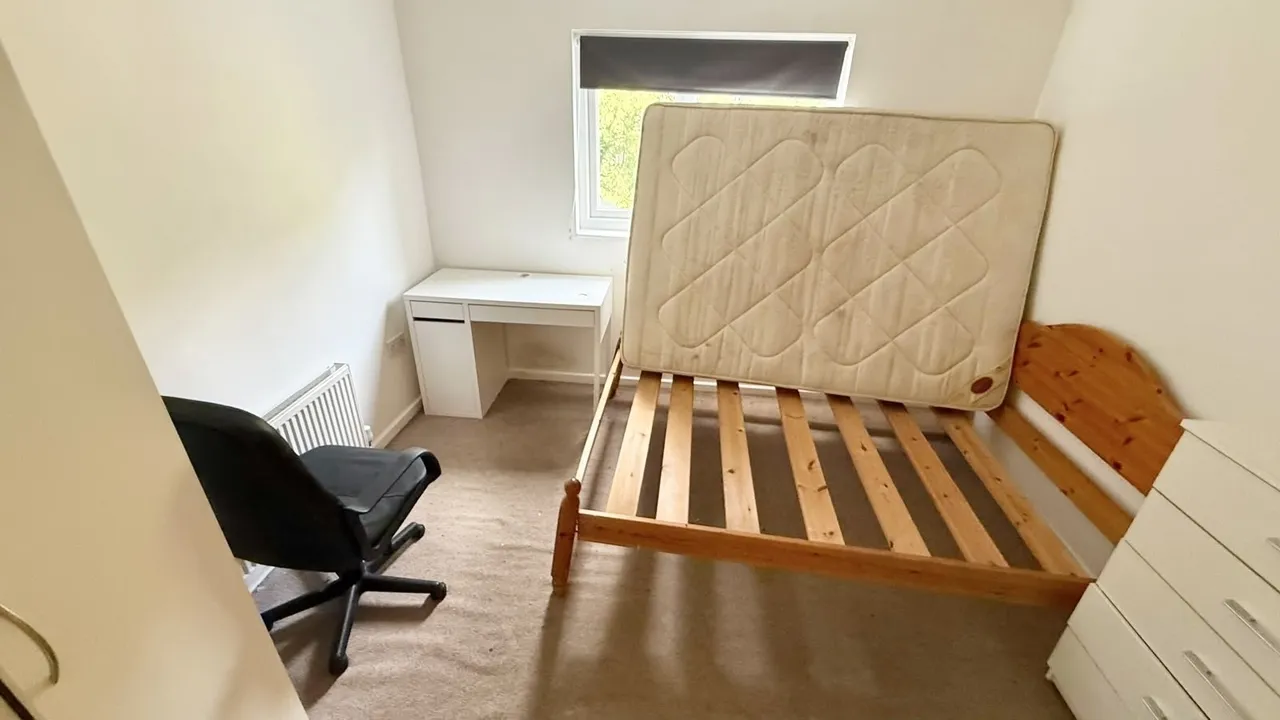 Heeley Road, B29, photo 3