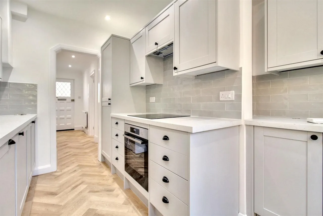 Offington Avenue, Worthing, photo 16