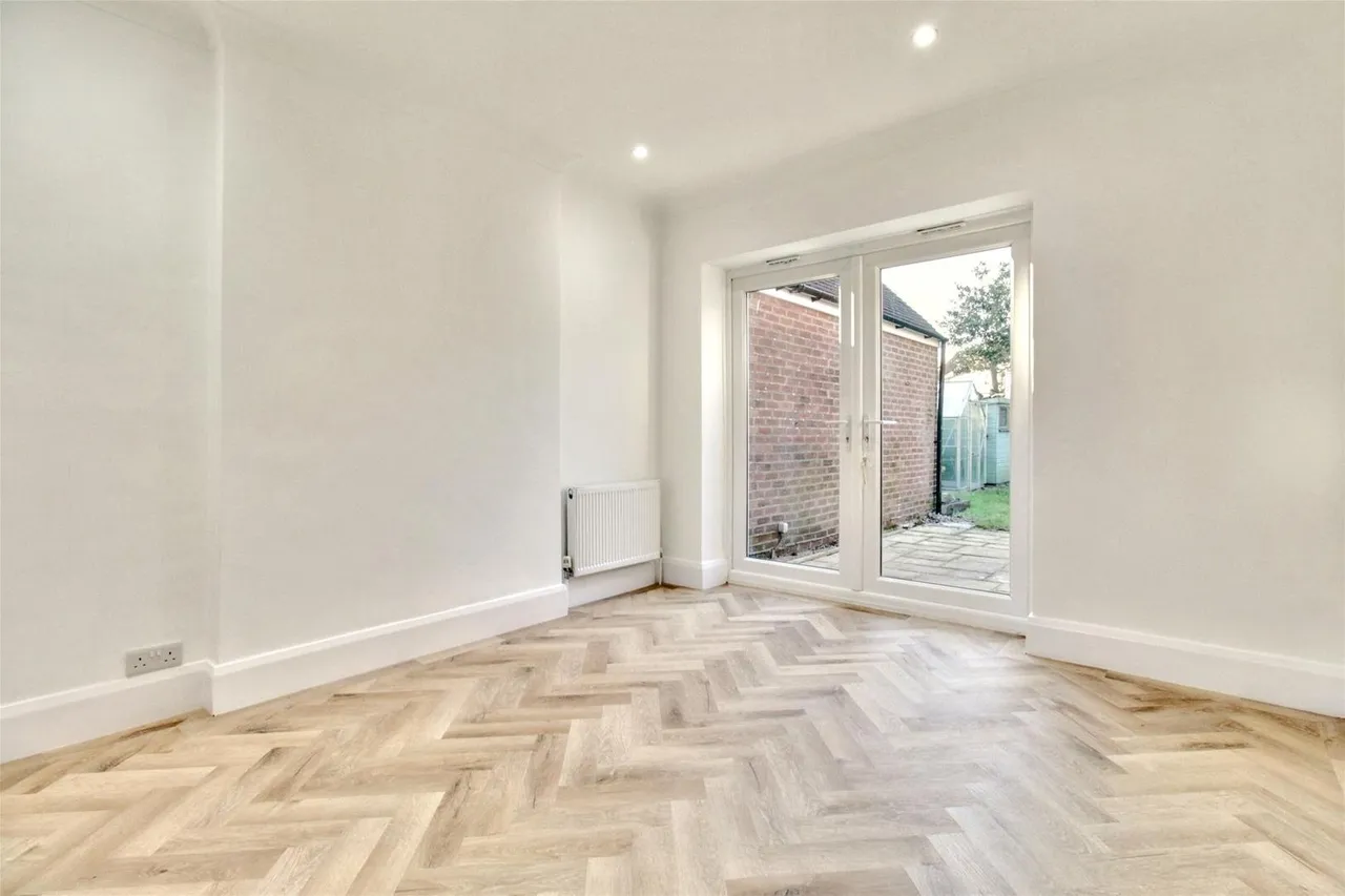 Offington Avenue, Worthing, photo 5