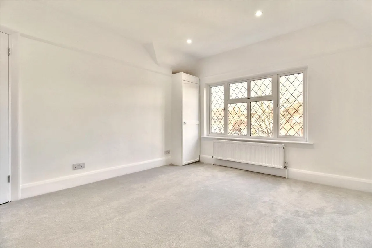 Offington Avenue, Worthing, photo 11