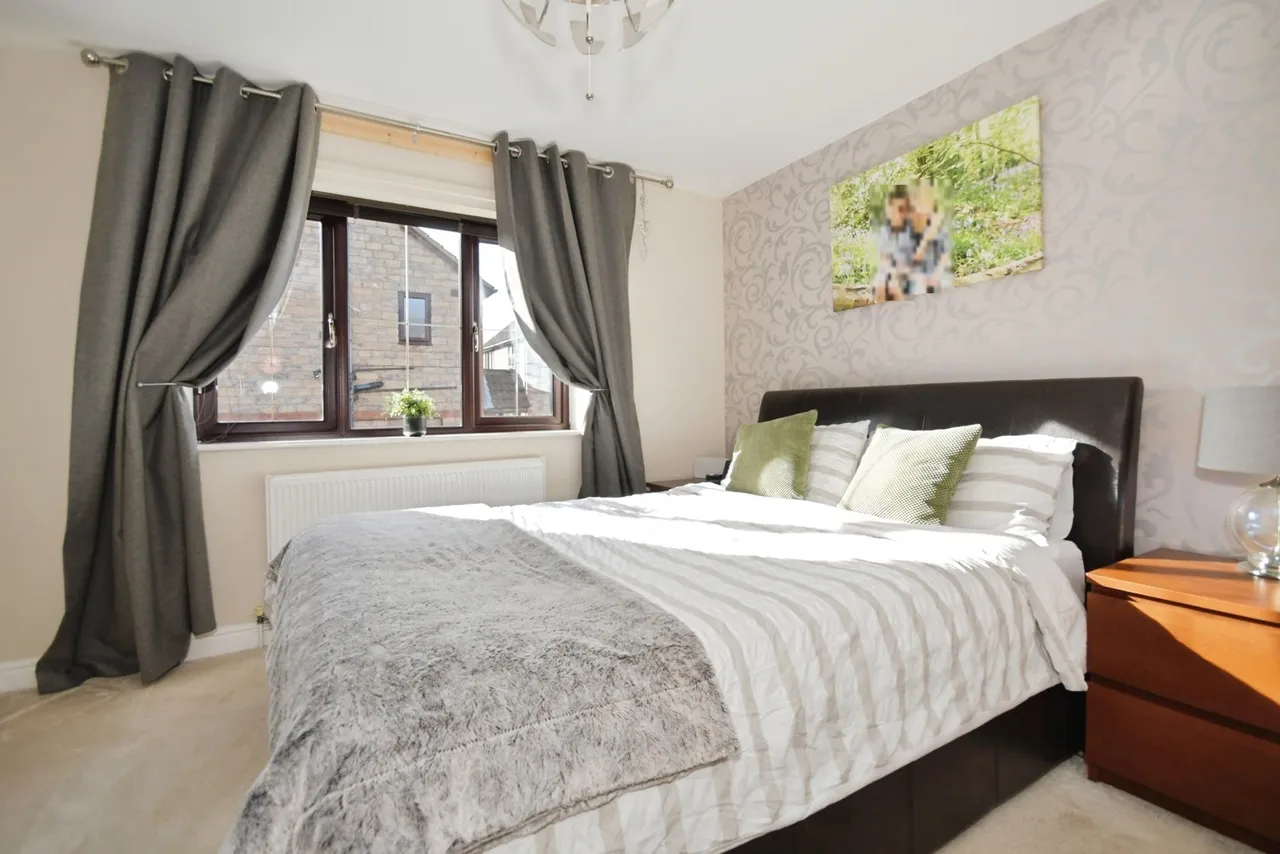 Blue Bell Close, Derbyshire, S43, photo 6
