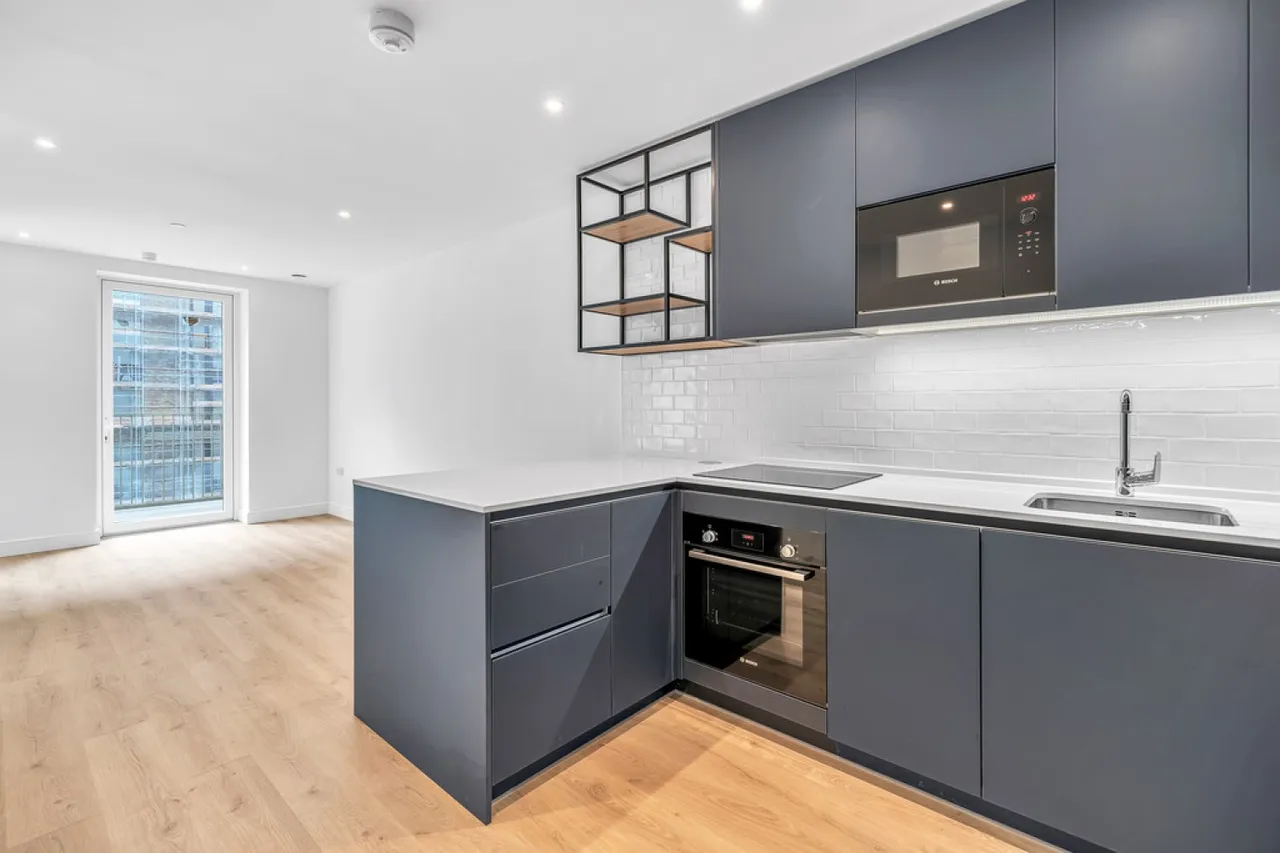1 bed flat to rent — Beresford Avenue, Grand Union
