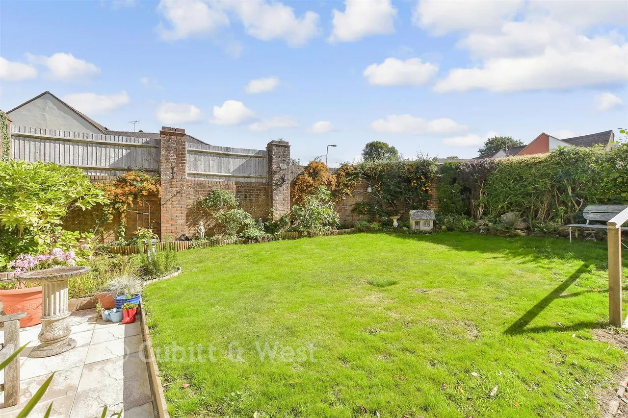 Elim Court Gardens, Crowborough, TN6, photo 11