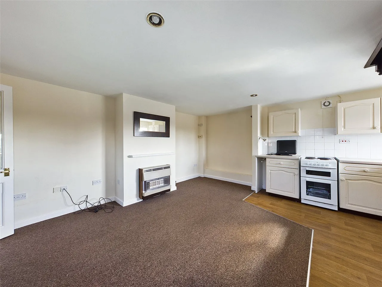 Parkside, Nr Rossett, LL12, photo 16
