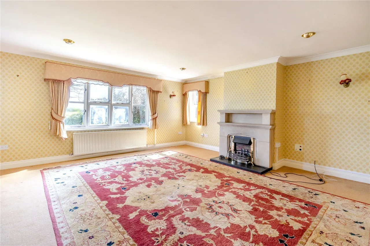 Parkside, Nr Rossett, LL12, photo 9